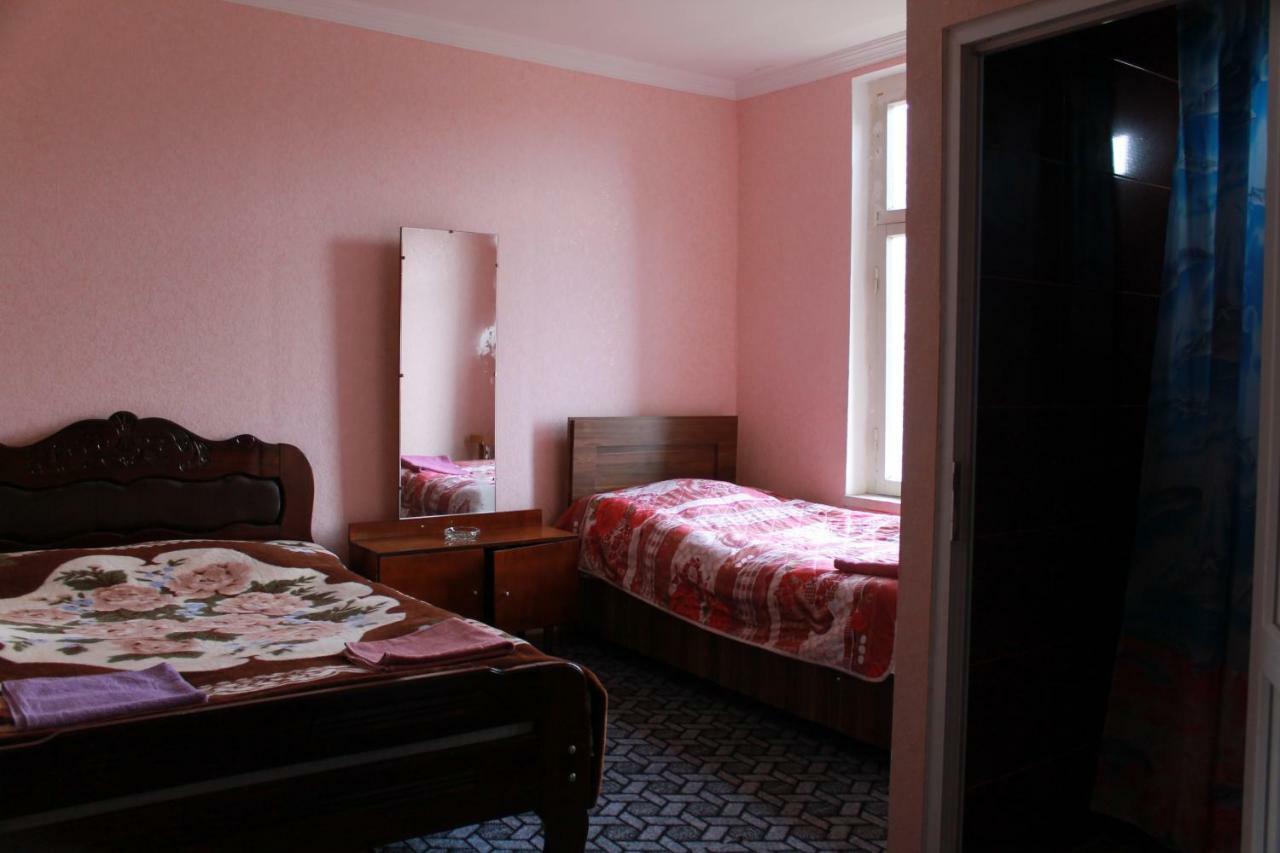 Guest House Shota Sighnaghi Esterno foto