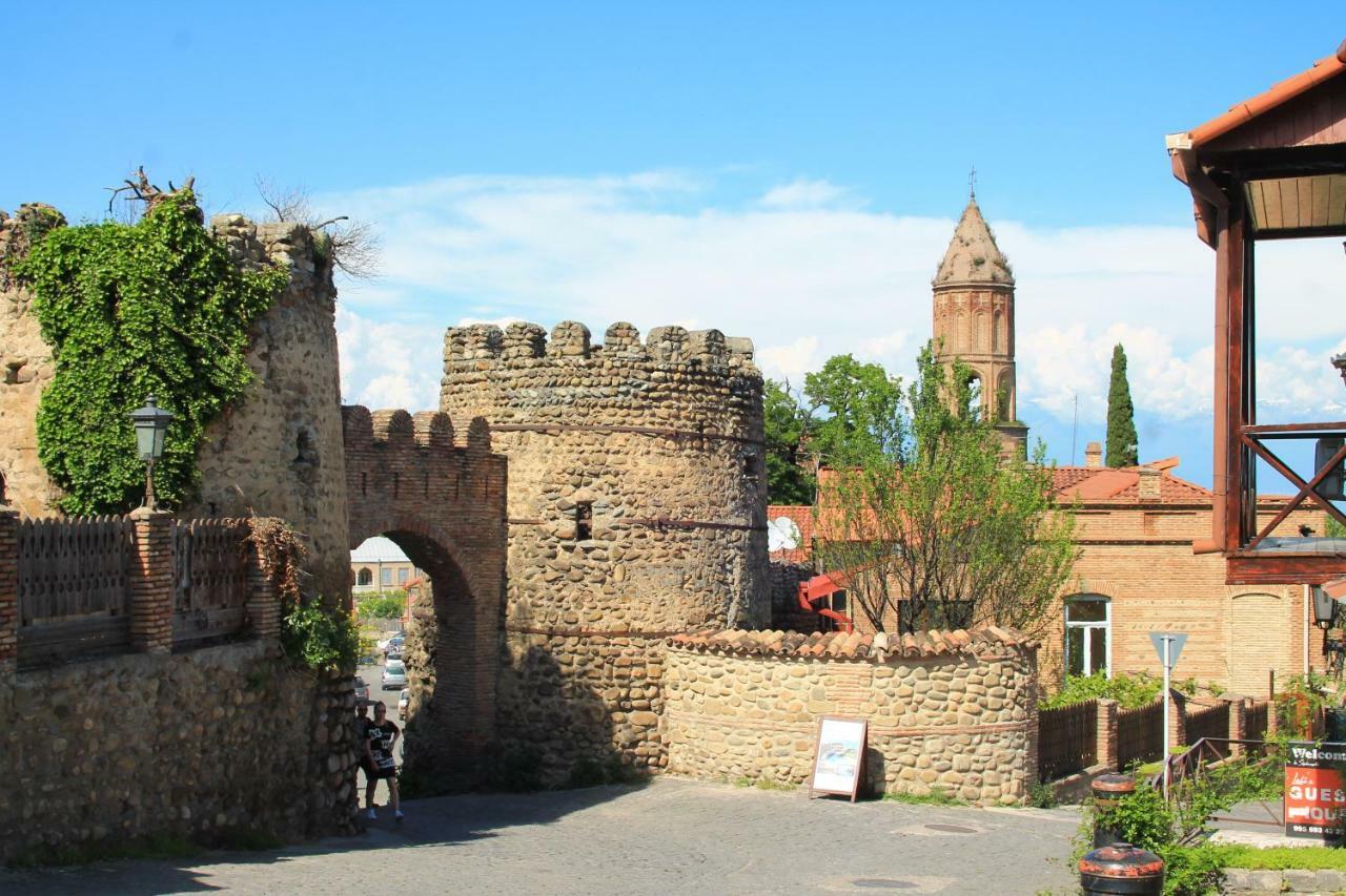Guest House Shota Sighnaghi Esterno foto
