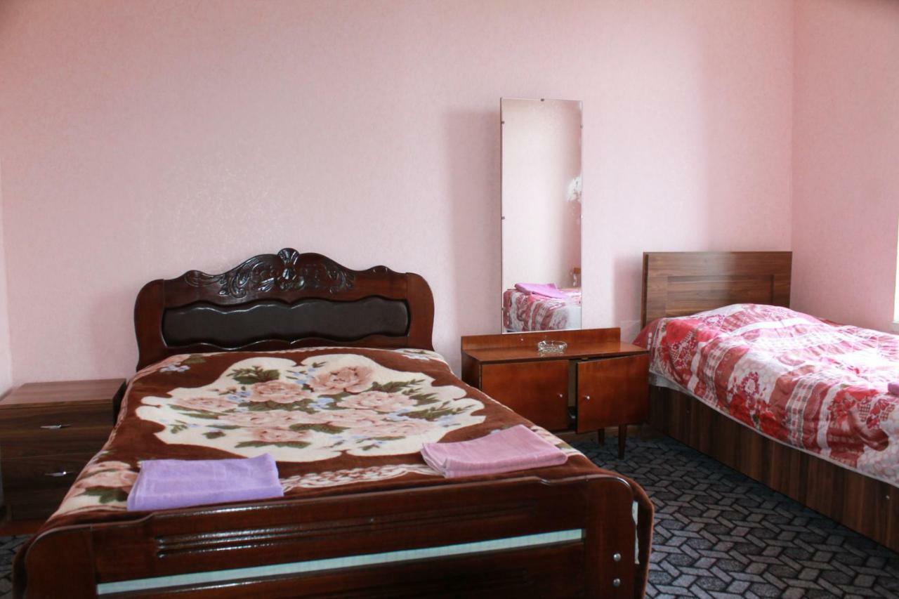 Guest House Shota Sighnaghi Esterno foto