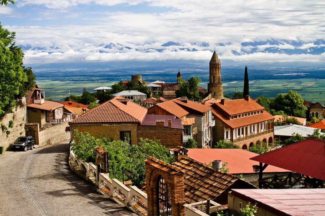 Guest House Shota Sighnaghi Esterno foto