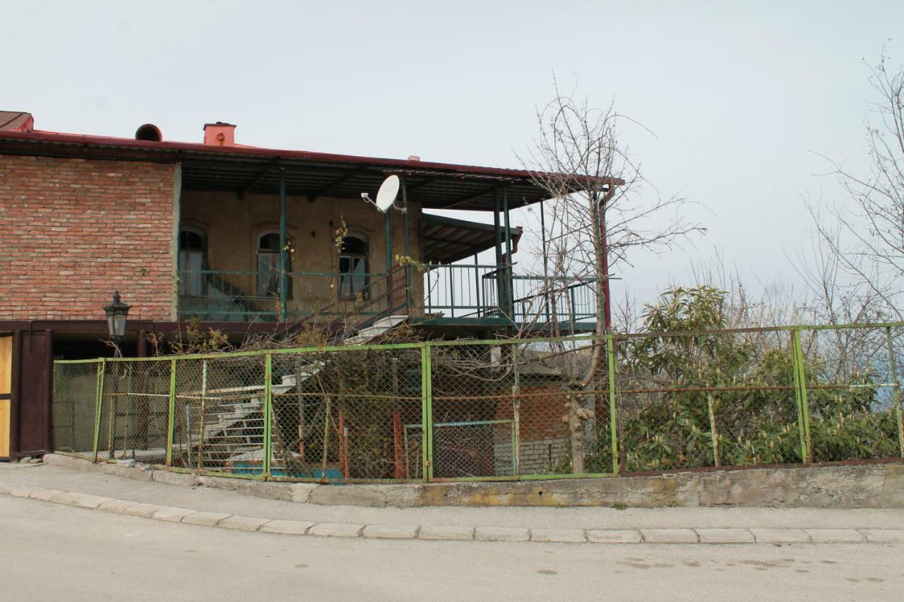 Guest House Shota Sighnaghi Esterno foto