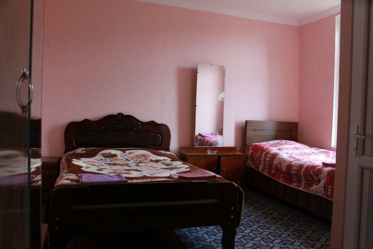 Guest House Shota Sighnaghi Esterno foto